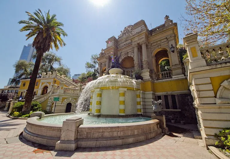 Santa Lucía Hill